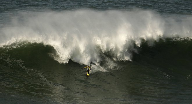 Raj za surfarje. Foto: REUTERS
