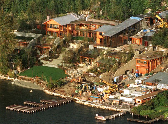 Dom Billa in Melinde Gates leži ob jezeru Washington. Foto: Anthony Bolante /REUTERS