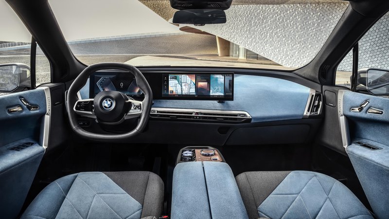 Fotografija: BMW načrtuje povečati proizvodnjo električnih avtomobilov. FOTO: BMW
