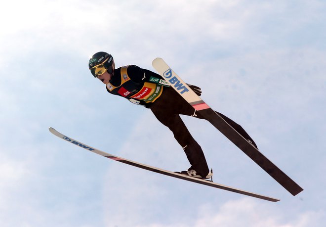 Ryoyu Kobayashi je v nedeljo s 252 metri podrl nov rekord na Bloudkovi velikanki. Foto: Marko Feist