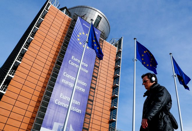 V evropskih institucijah dela okoli 32.000 uradnikov. Foto Reuters