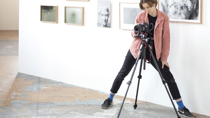 Fotografija: Tina Umer je fotografinja umetnica, ki živi na Švedskem, v prihodnjih mesecih bo razstavljala tam in tudi v sosednji Danski. FOTO Barthelemy Garcia/osebni arhiv