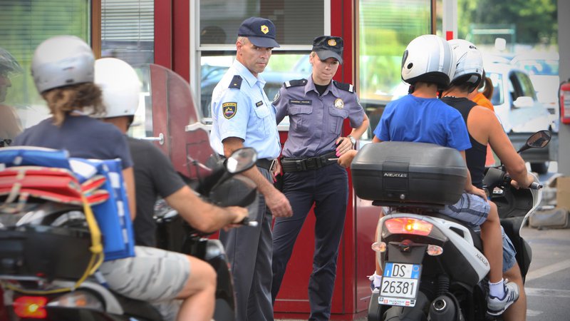 Fotografija: Hrvaška: poostrene kazni za kršitelje cestnoprometnih predpisov. Jure Eržen