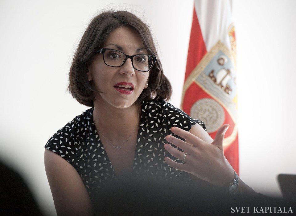 Fotografija: Dr. Emilija Stojmenova Duh po FabLabih prevzema Digitalno inovacijsko stičišče Slovenija. Foto Horstwagner.eu