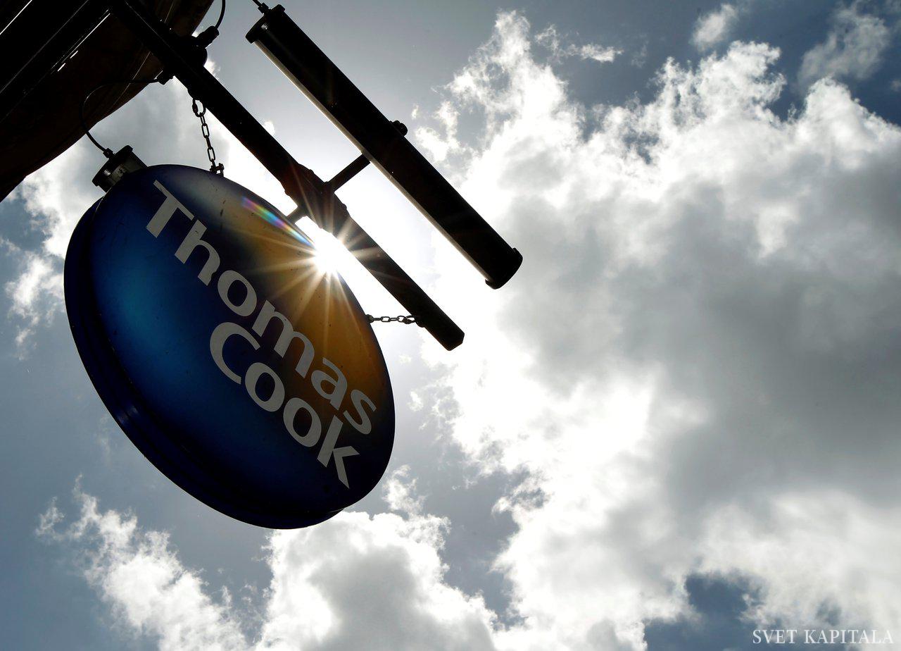 Fotografija: Thomas Cook poslovalnica v Londonu. REUTERS