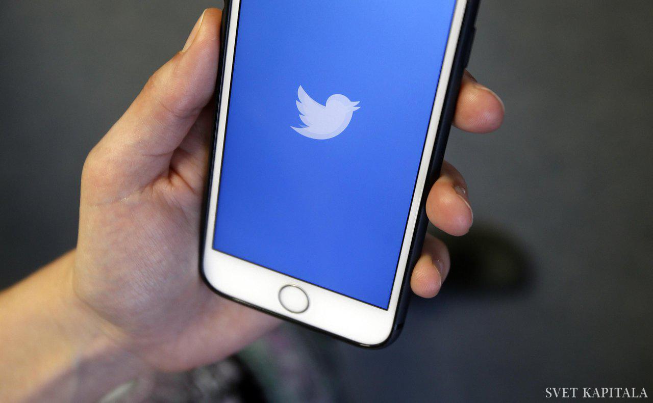 Fotografija: Twitter pristojnim službam ni prijavil odtekanja informacij. Foto: Blaž Samec/Delo