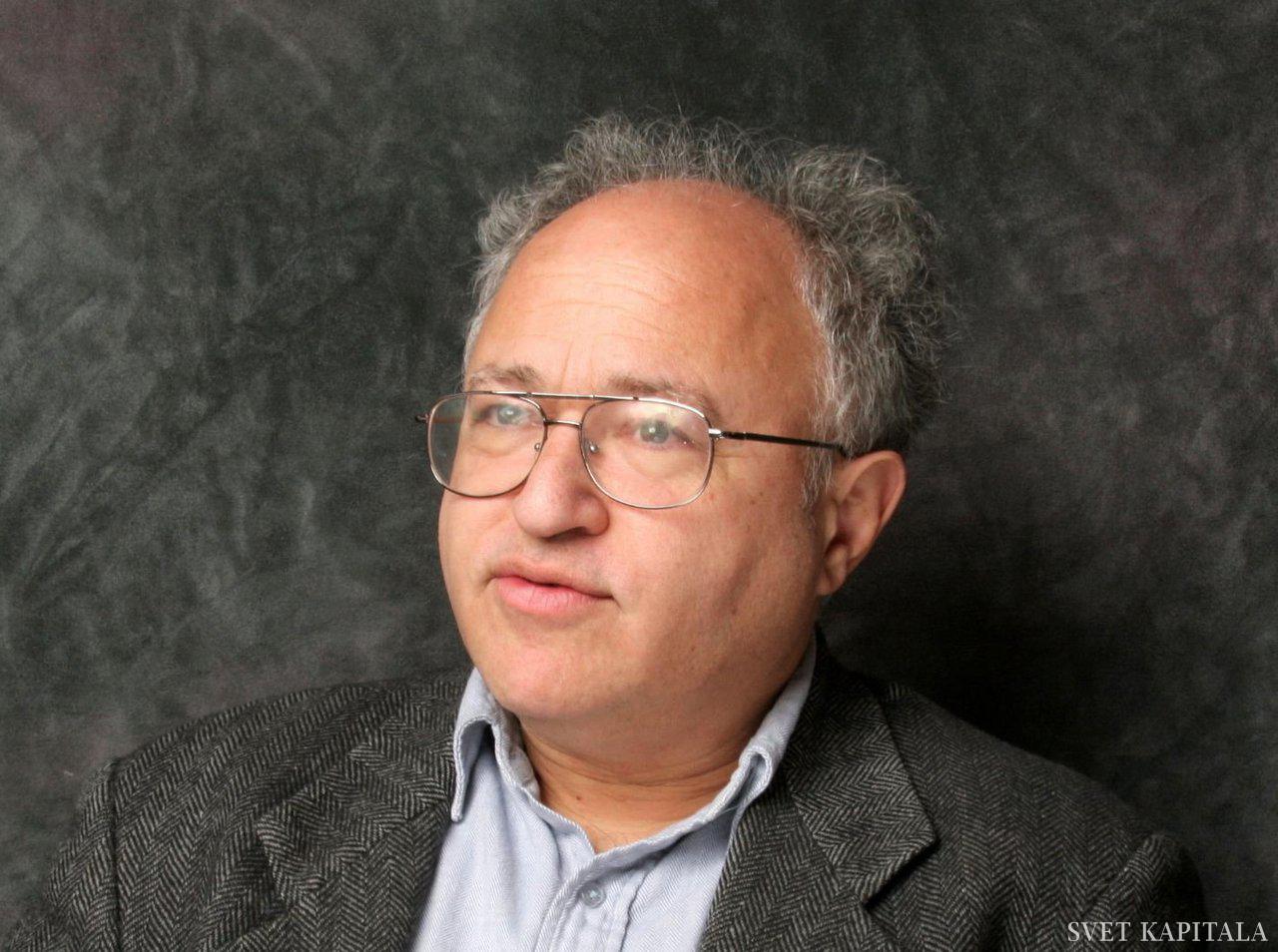 Fotografija: David Friedman je je sin Miltona Friedmana, ki velja za začetnika čikaške ekonomske šole in svetovalca diktatorja Pinocheta, in oče Patrija Friedmana, velikega zagovornika neodvisnih kapitalističnih mest sredi oceanov.