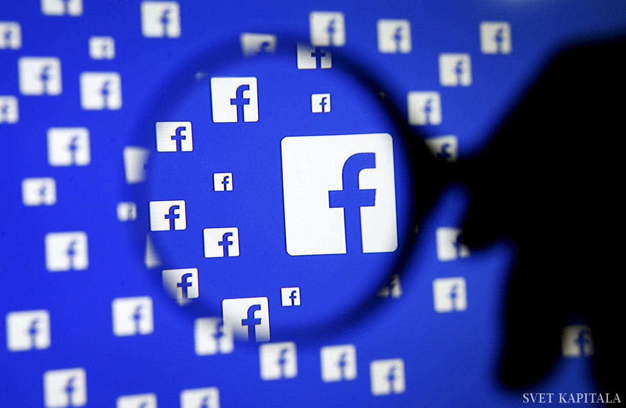 Fotografija: Moderatorji Facebooka so bili dolgo časa brez primerne zaščite izpostavljeni izprijenosti na spletu.