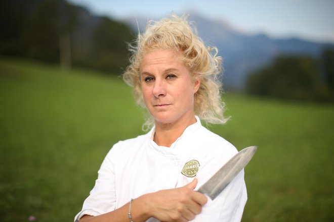 Ana Roš, svetovno znana kuharska mojstrica, šefica kuhinje v restavraciji Hiša Franko. Kobarid, Slovenija.
