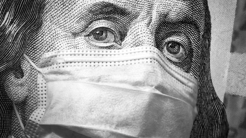 Fotografija: Gotovo je, da bodo posledice pandemije trajale dlje časa, če ne bo ustvarjeno cepivo. FOTO: Viacheslav Lopatin / Shutterstock