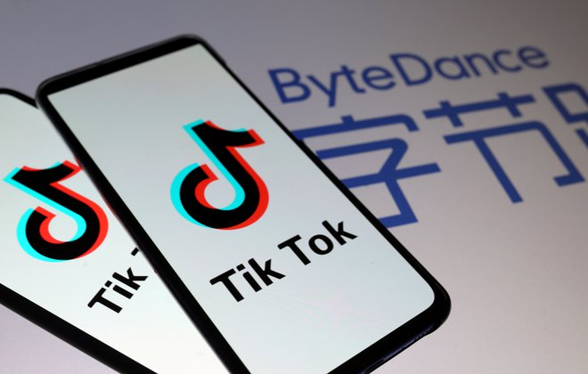 Dejstvo, da je TikTok postal tarča ameriške vlade, govori o uspehu kitajske aplikacije na globalnih trgih. FOTO: Dado Ruvic/Reuters