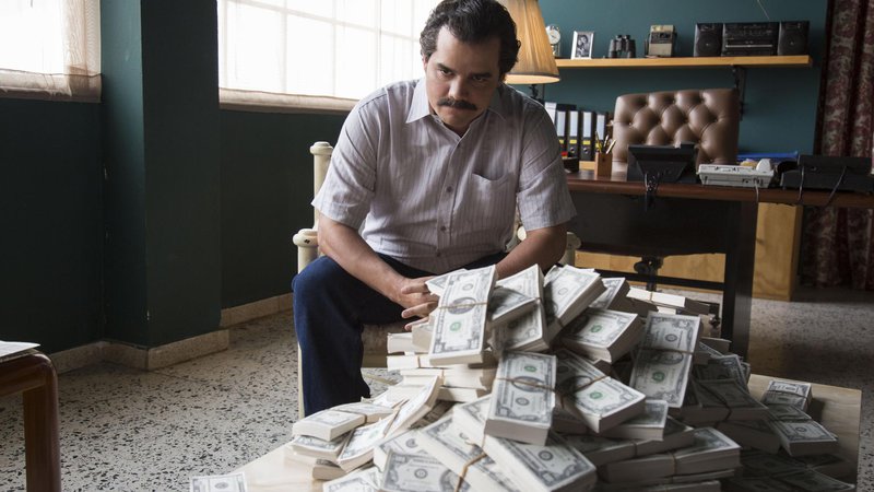 Fotografija: Wagner Moura kot Pablo Escobar v Netflixovi seriji Narcos.  FOTO: Daniel Daza/Netflix
