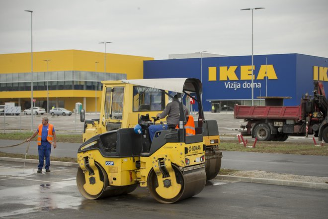 Gradnja IKEA centra v BTC Cityju. FOTO: Jure Eržen/Delo