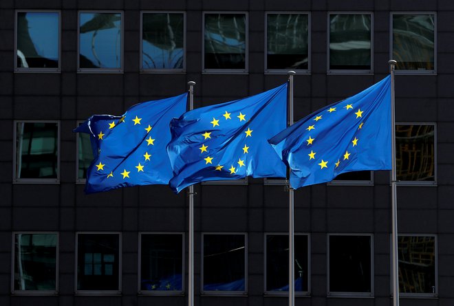 Prehod na digitalno gospodarstvo finančno in idejno močno podpira evropska komisija. FOTO: Yves Herman/Reuters