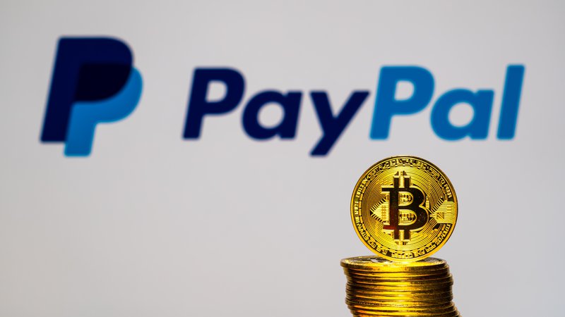 Fotografija: Po uradnih informacijah ponudnika plačil bodo štiri kriptovalute – bitcoin (BTC), ether (ETH), bitcoin cash (BCH) in litecoin (LTC) – uporabnikom v ZDA na voljo že v naslednjih nekaj tednih. FOTO: Shutterstock