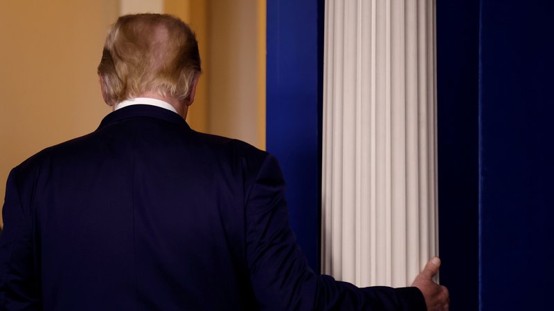 Fotografija: Donald Trump, 45. predsednik ZDA, se poslavlja. FOTO: REUTERS/Carlos Barria