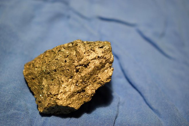 Pirit, »norčevo oziroma bedakovo zlato« (ang. fool's gold). Foto: Shutterstock