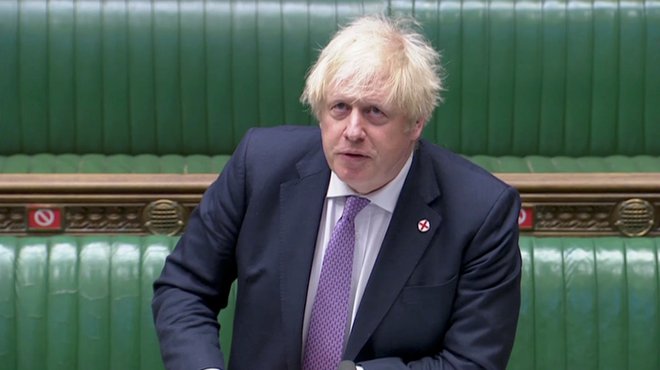 Boris Johnson napovedal občutno sproščanje ukrepov. Foto: REUTERS TV/REUTERS