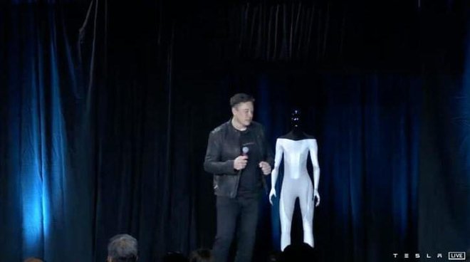 Tesla razvija humanoidnega robota. Foto: Posnetek zaslona/Tesla Livestream