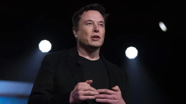 Fotografija: Elon Musk na tehničnem dogodku podjetja Tesla. Foto: Posnetek zaslona/Tesla Livestream