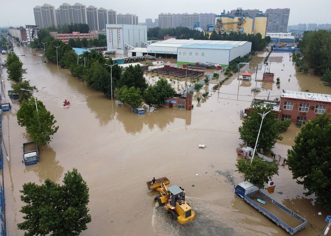 Poplave na Kitajskem. Foto: Ali Song/Reuters