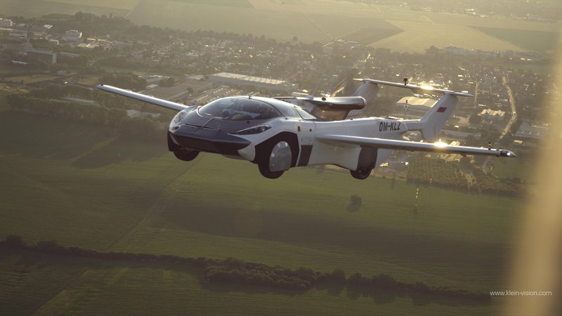 Fotografija: AirCar, ki ga pilotira Štefan Klein. Foto: Klein Vision