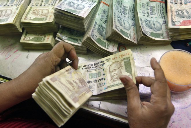 Indijska rupija je uradna valuta Indije. Foto: Rupak De Chowdhuri / Reuters
