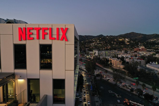 Stavba družbe Netflix v Hollywoodu, 20. januar 2022. Foto:

Robyn Beck / AFP
