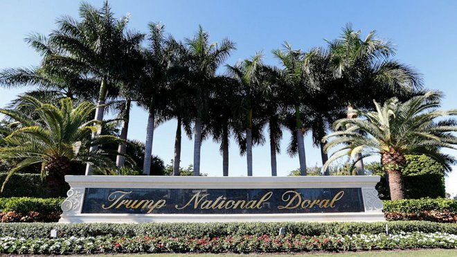 Vhod v park Trump National Doral resort. Foto: AP Photo/Wilfredo Lee, file

