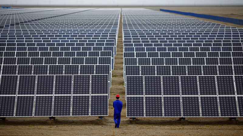 Fotografija: Sončni kolektorji, Kitajska. Foto: Carlos Barria / Reuters

