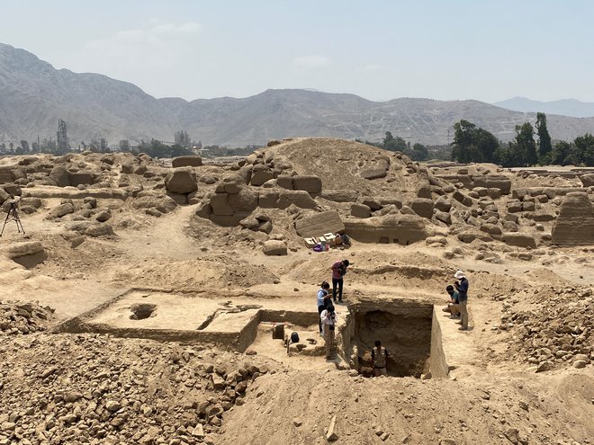 Arheološko najdišče v Peruju. Foto: Stringer / Reuters

 
