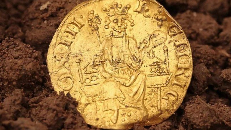 Fotografija: Kovanec, izdelan iz severnoafriškega zlata, je bil kovan v času vladavine Henrika III. Foto: Spink & Son
