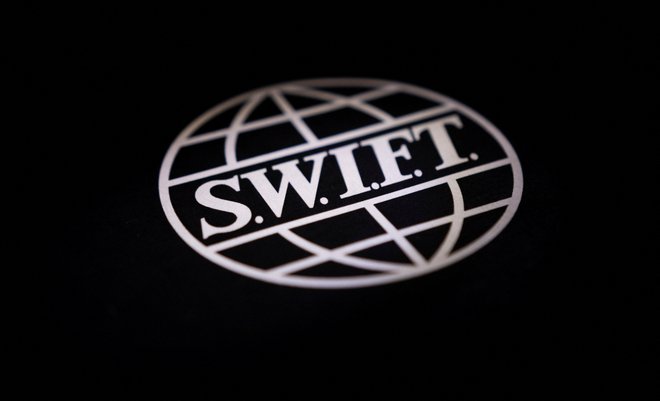 Združenje za svetovno medbančno finančno telekomunikacijo (SWIFT). Foto: Dado Ruvic / Reuters
