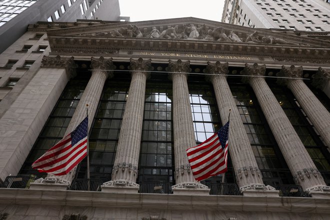 Newyorška borza (NYSE), New York, ZDA, 24. februar 2022. Foto: Caitlin Ochs / Reuters

