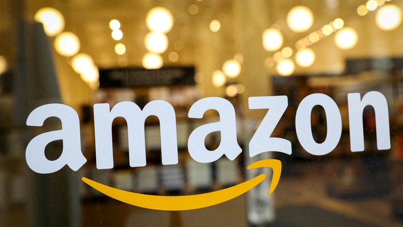 Fotografija: Amazon svojih izdelkov ne dostavlja več v Rusijo. Foto: Brendan McDermid/Reuters
