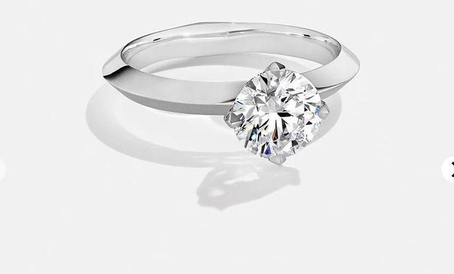 Diamantni prstan iz podjetja Aether. Foto: Aether
