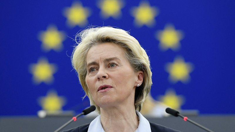 Fotografija: Predsednica Evropske komisije Ursula von der Leyen, 6. april 2022. Foto: Frederick Florin / AFP
