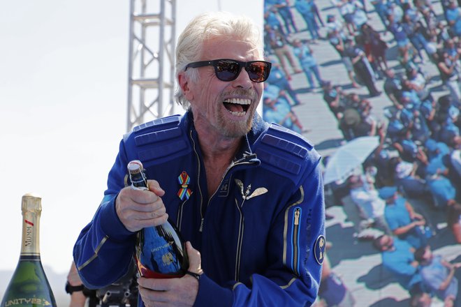Richard Branson, ki je ustanovil družbo Virgin Group, je med drugim znan tudi po svojem ekstremnem življenjskem slogu. Foto: Joe Skipper/Reuters
