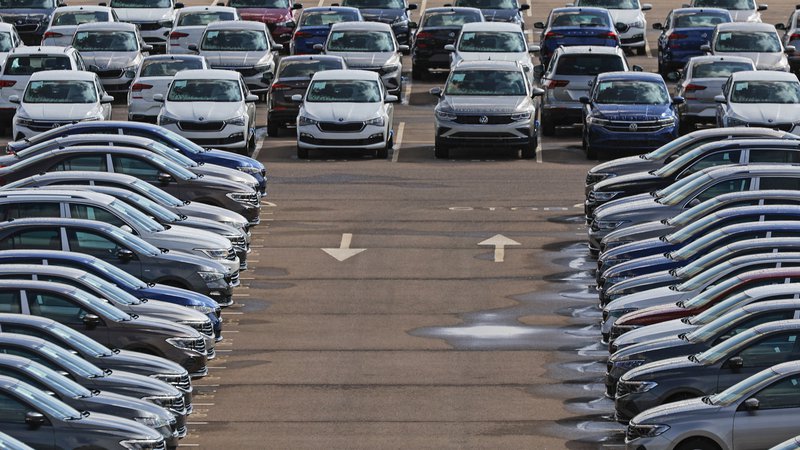 Fotografija: New cars are seen parked at the plant of Volkswagen Group Rus in Kaluga, Russia March 30, 2022. Picture taken March 30, 2022. REUTERS/Evgenia Novozhenina

