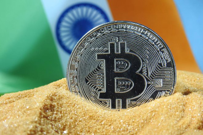 Kljub 30-odstotnemu davku, je Indija nastajajoča velesila na področju kriptovalut. Foto: Shutterstock
