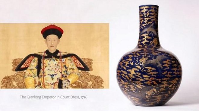 Vaza izhaja iz kitajske dinastije, ko je vladal cesar Qianlong. Foto: posnetek zaslona/World Stock Market
