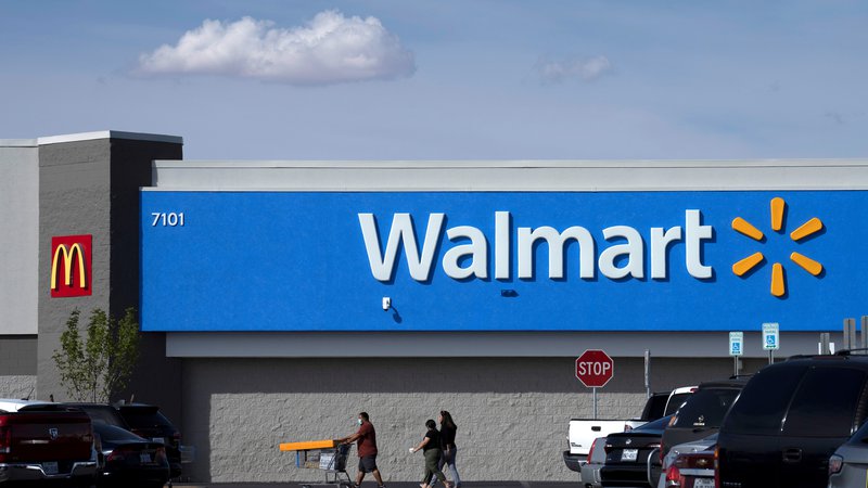 Fotografija: Walmart je priljubljen diskontni trgovec. Foto: PAUL RATJE/Reuters
