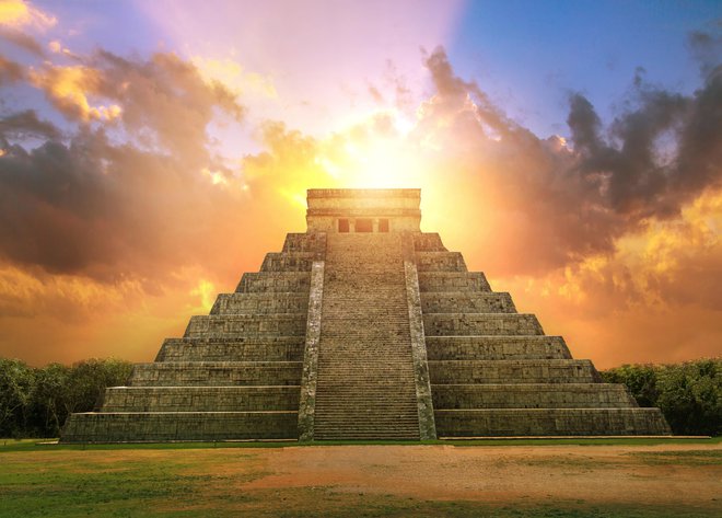 Maji so zgradili na stotine piramid po vsej Mezoameriki. V njih so med drugim postavili tudi najrazličnejše dragocenosti. 

Foto: Shutterstock
