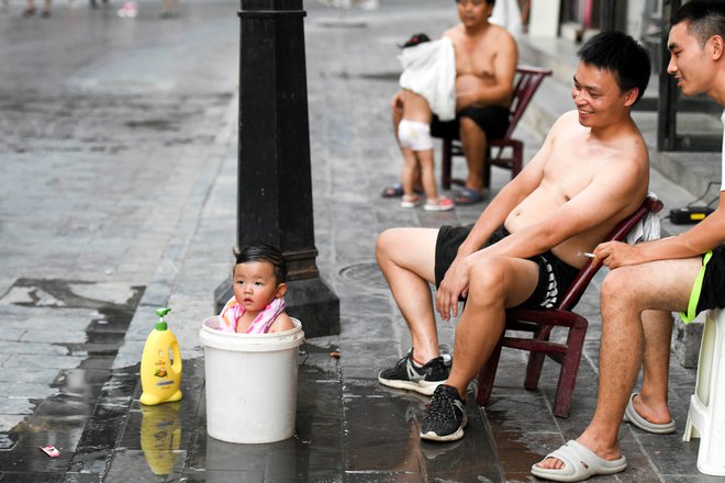 Trenutni vročinski val na Kitajskem naj bi bil najhujši v zadnjih 60 letih. Foto: REUTERS
