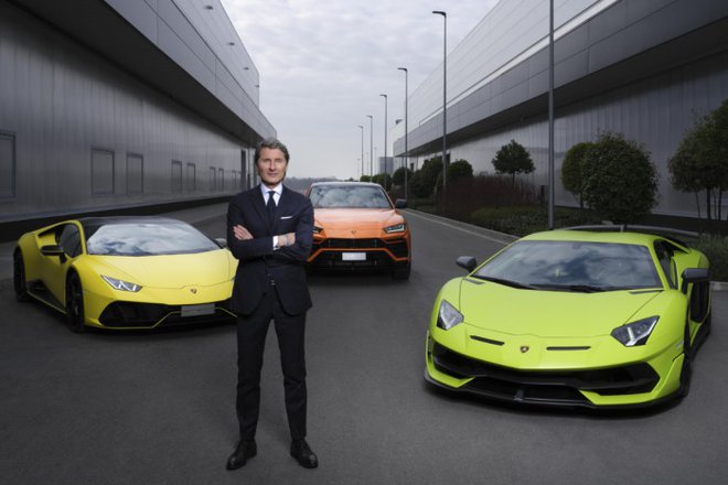 Izvršni direktor Stephan Winkelmann pravi, da je proizvajalec luksuznih avtomobilov šele na začetku. Foto: Ceo Magazine
