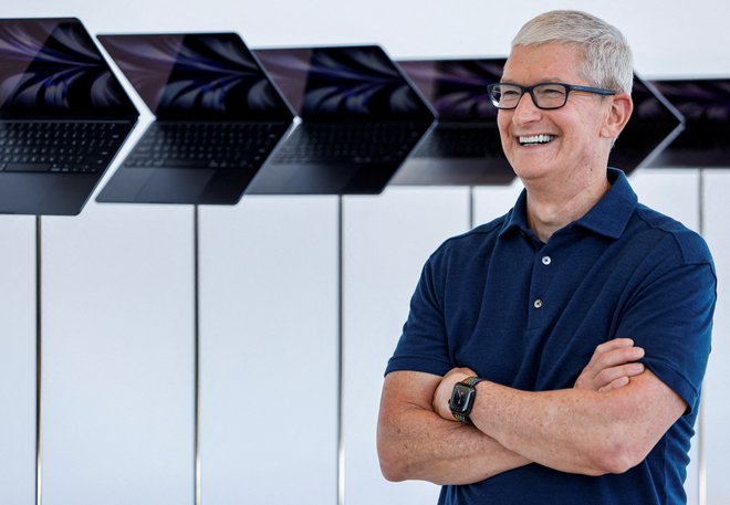 Tim Cook naj ne bi spoštoval tradicije Steva Jobsa. Foto: REUTERS/Peter DaSilva

